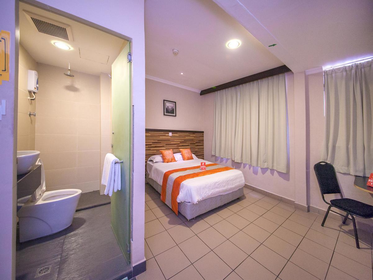 Hotel Sri Iskandar Kota Kinabalu Extérieur photo