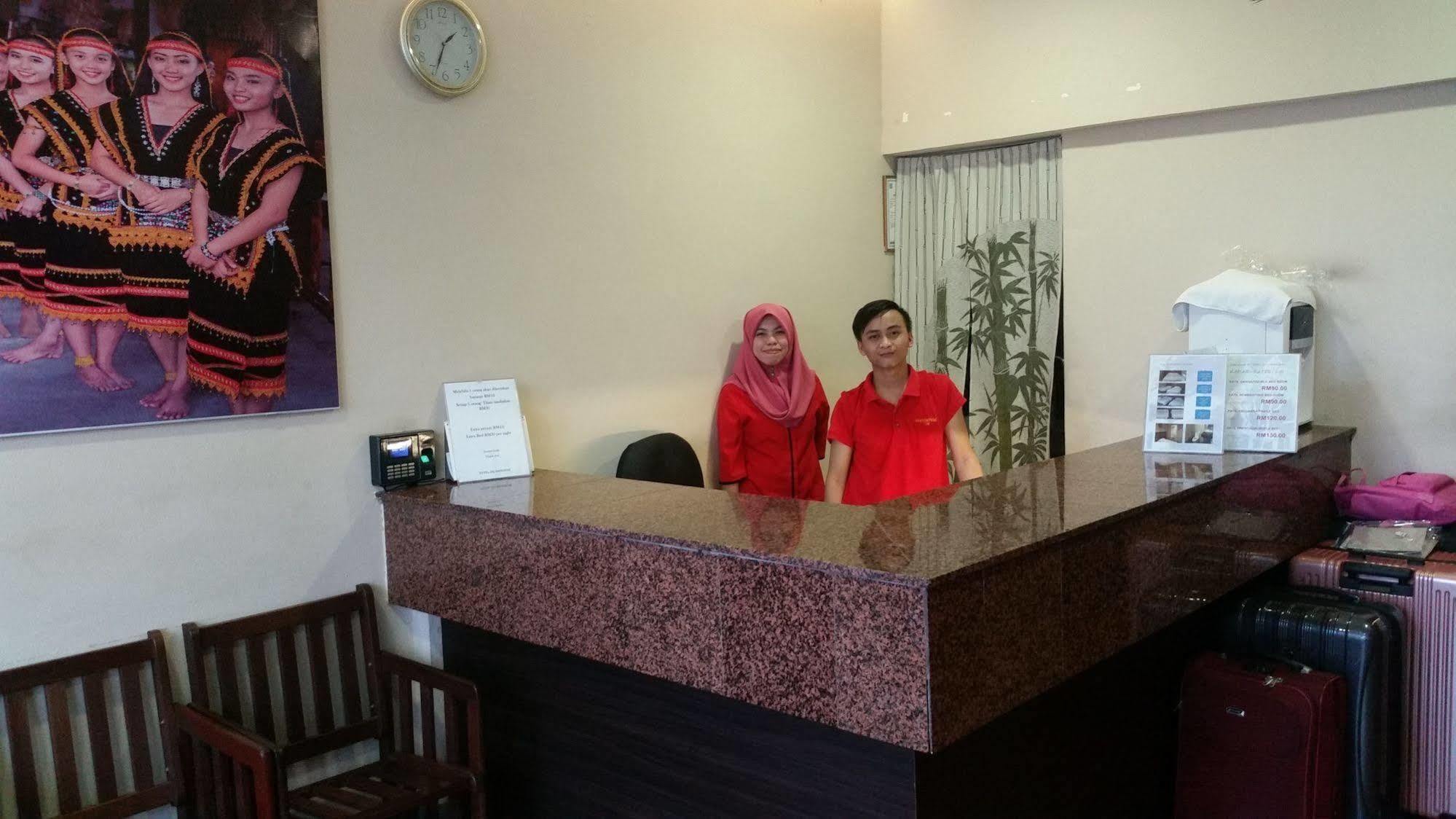 Hotel Sri Iskandar Kota Kinabalu Extérieur photo